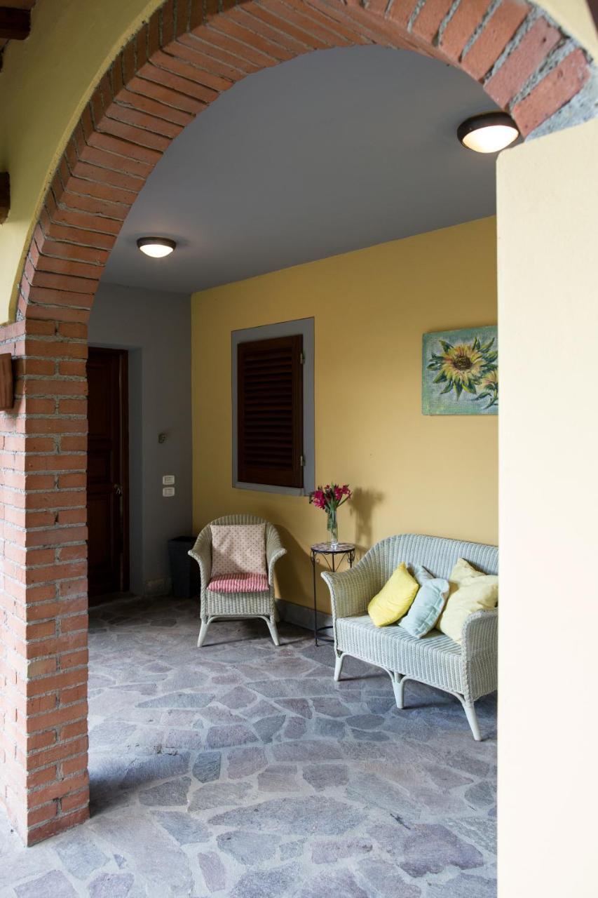 Casa Otium Toscana แตร์รานูโอวา บราชโชลีนี ภายนอก รูปภาพ